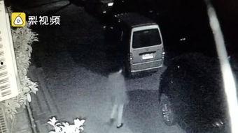 打屁股机打屁股的视频,视频中的趣味与争议